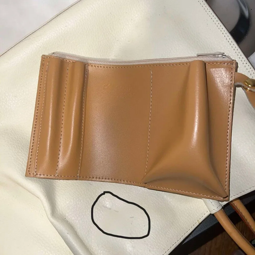 Del Conte Cream/Tan Tote with Small Pouch - NWT - Picture 10 of 11